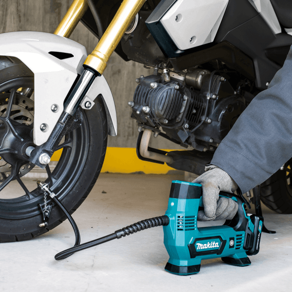 Makita MP100DZ 12V Cordless Air Inflator (CXT-Series) [Bare] - Goldpeak Tools PH Makita