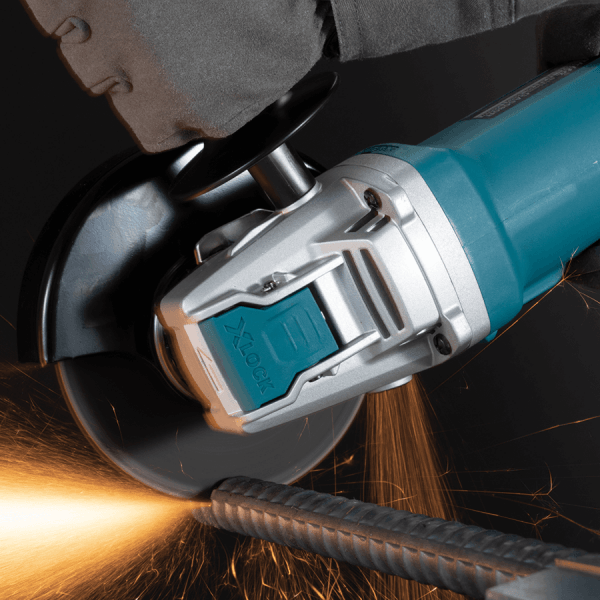 Makita GA5080R Angle Grinder 5