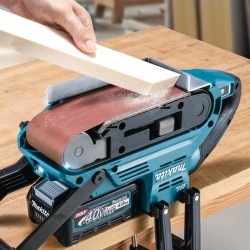 Makita BS001GZ Cordless Belt Sander with Anti-Restart Function 40V 76(3