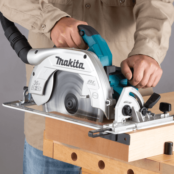 Makita DHS901Z 36V Cordless Magnesium Circular Saw 9-1/4