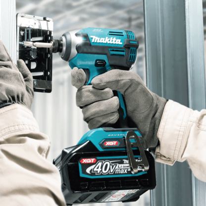 Makita TD003GA201 40V Cordless Impact Driver 210Nm (XGT) [Kit] - KHM Megatools Corp.