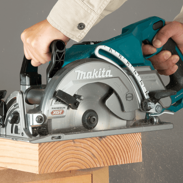 Makita RS001GM101 40V Cordless Circular Saw (Rear Handle) XGT | Makita by KHM Megatools Corp.