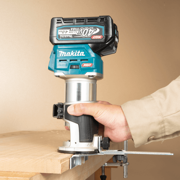 Makita RT001GZ25 40V Cordless Palm Router / Trimmer 1/4