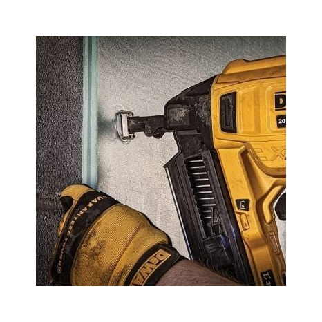 Dewalt DCN8901025 Concrete Pin Nails 25x2.6mm (x1005) [DCN890] | Dewalt by KHM Megatools Corp.