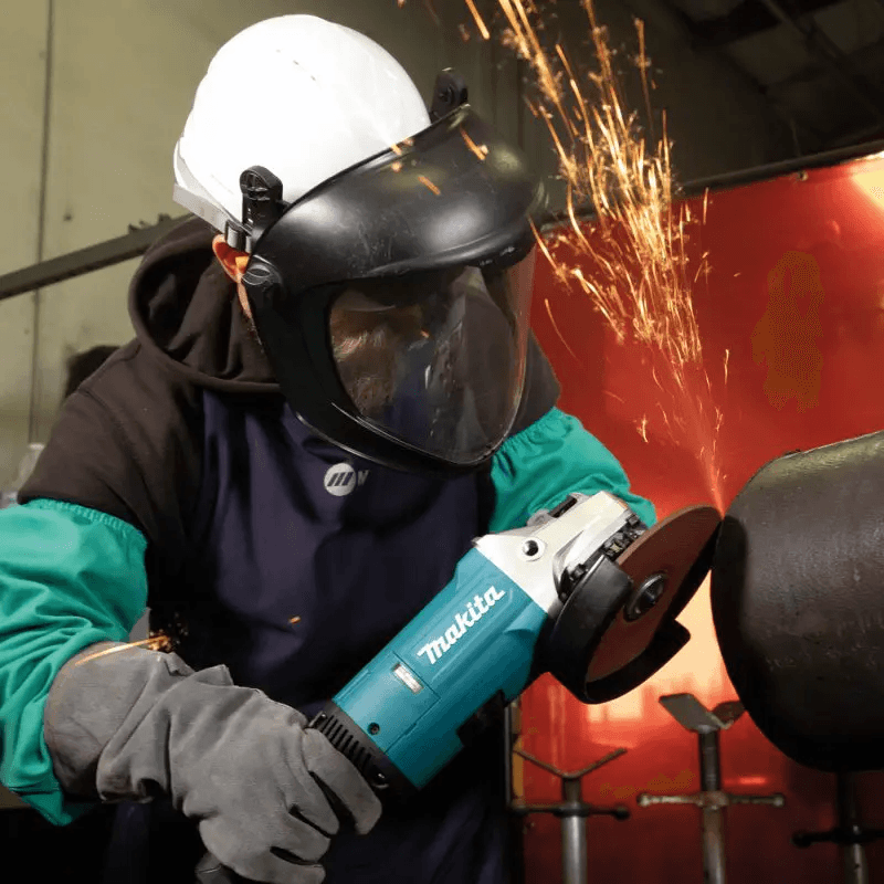 Makita GA7082 Angle Grinder 7